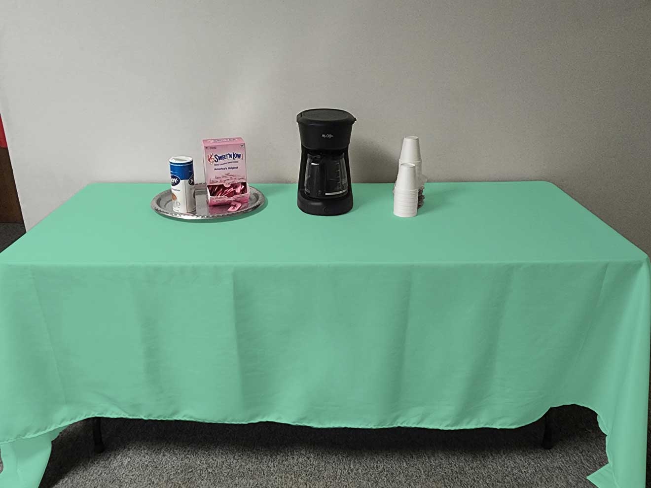 Intedge Seafoam Poly/Cotton Tablecloth, 54 x 114 inch 