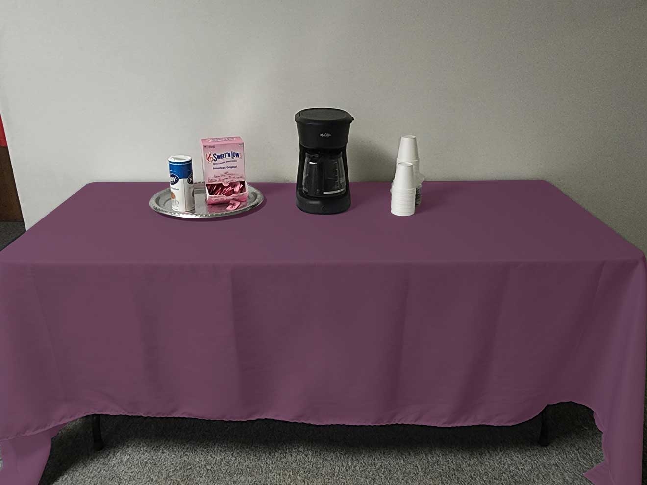 Intedge Mauve Poly/Cotton Tablecloth, 54 x 114 inch 